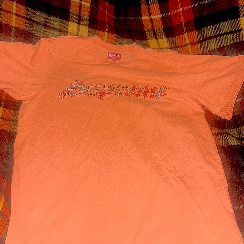 NWOT🔥Supreme🔥Floral 🌺Appliqué 🌴Coral 🪸T-shirt 😎